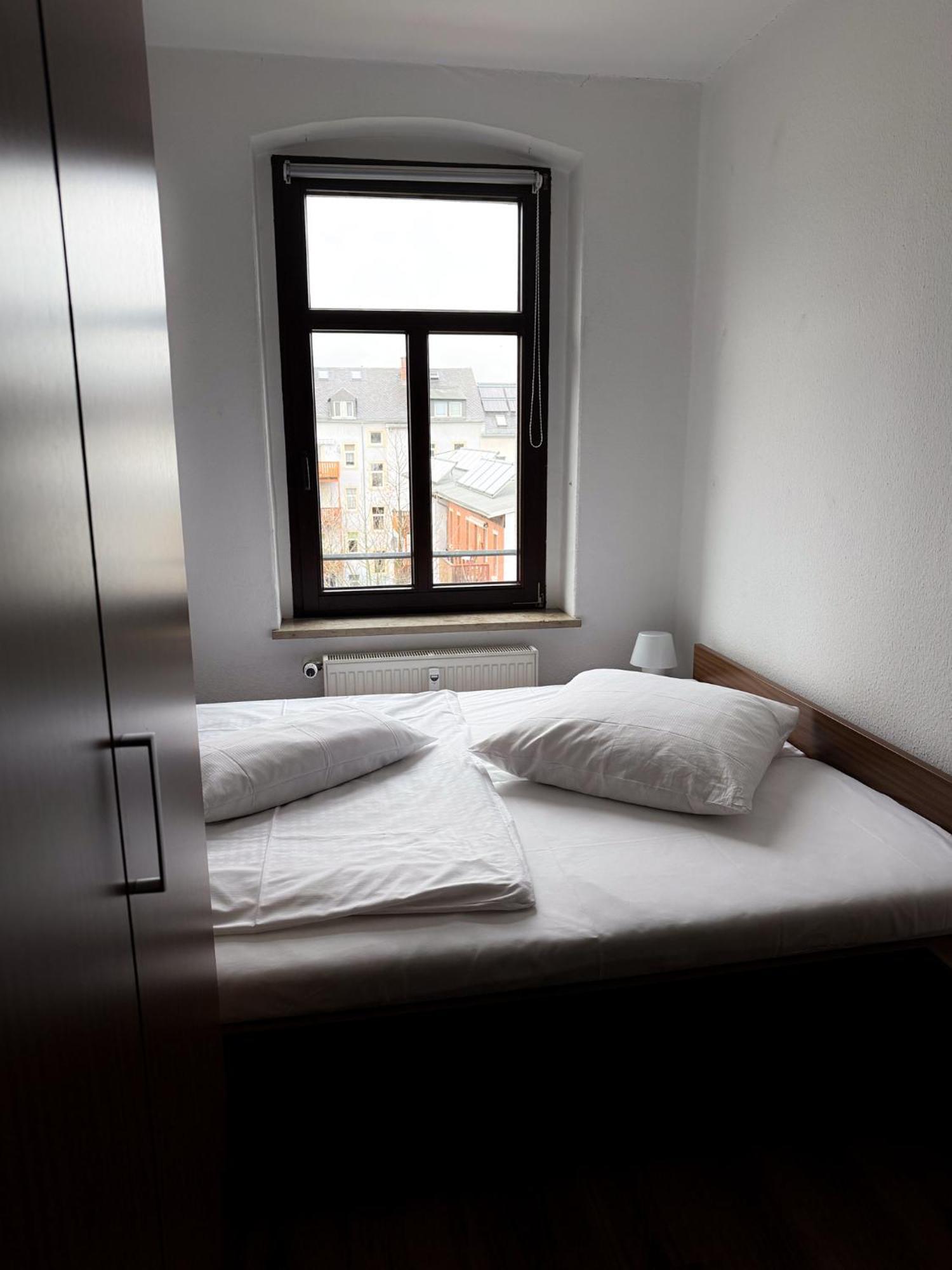 Alexxanders Apartments & Studios Хемниц Номер фото