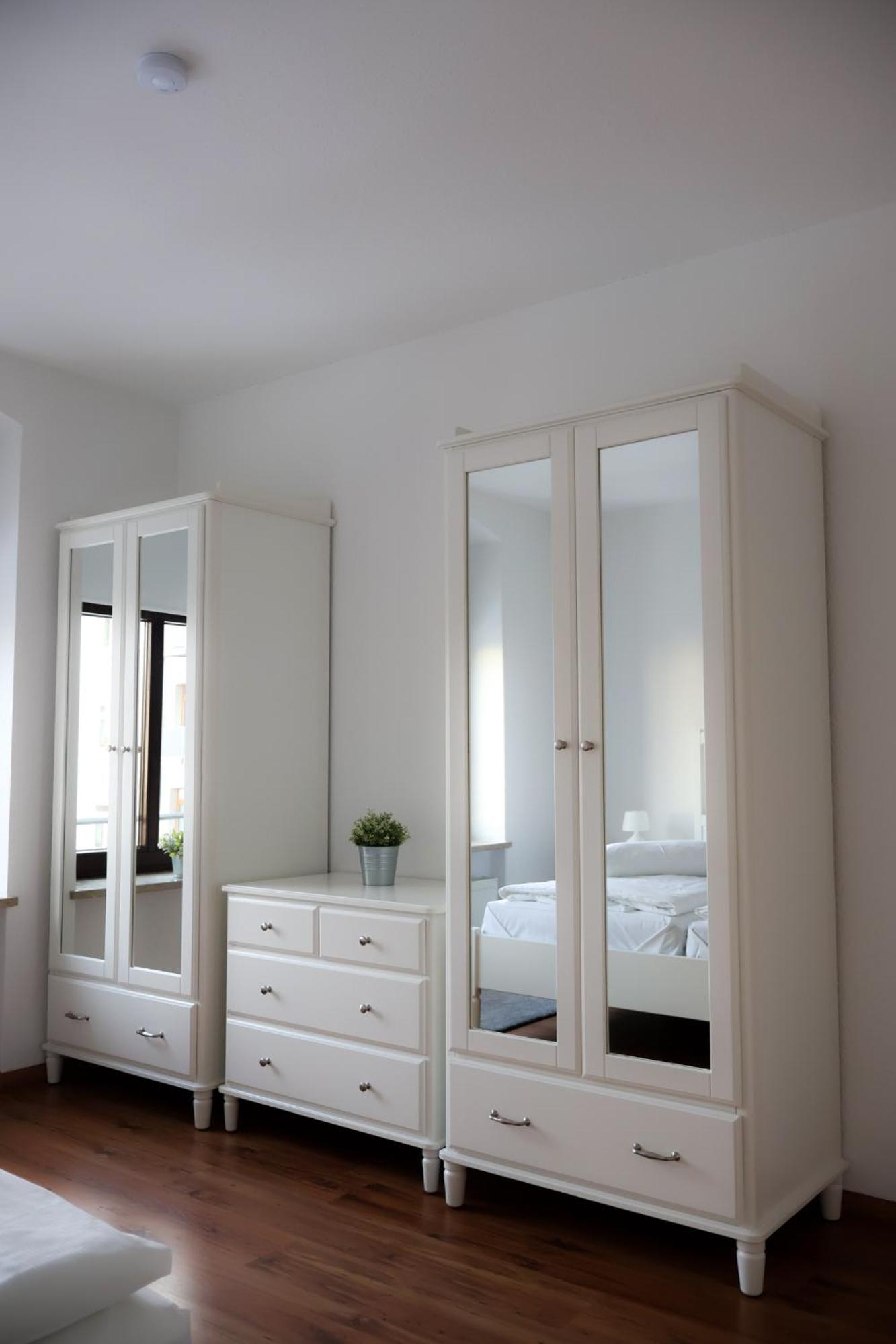 Alexxanders Apartments & Studios Хемниц Номер фото