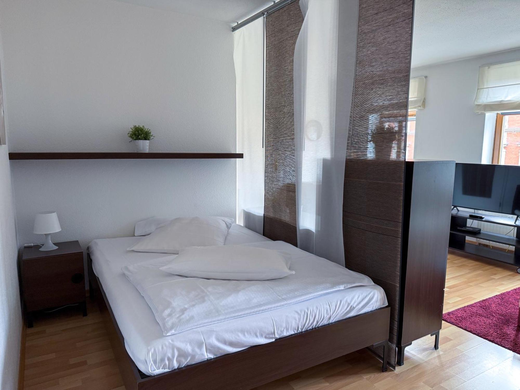 Alexxanders Apartments & Studios Хемниц Номер фото